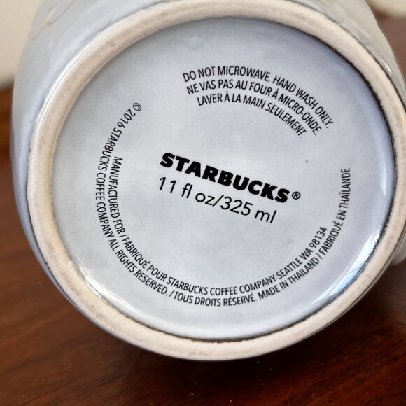 Starbucks Coffee Raised Siren Face Mug 2016 11 oz. Gray & Metallic Gold Cup Wink - Picture 9 of 9